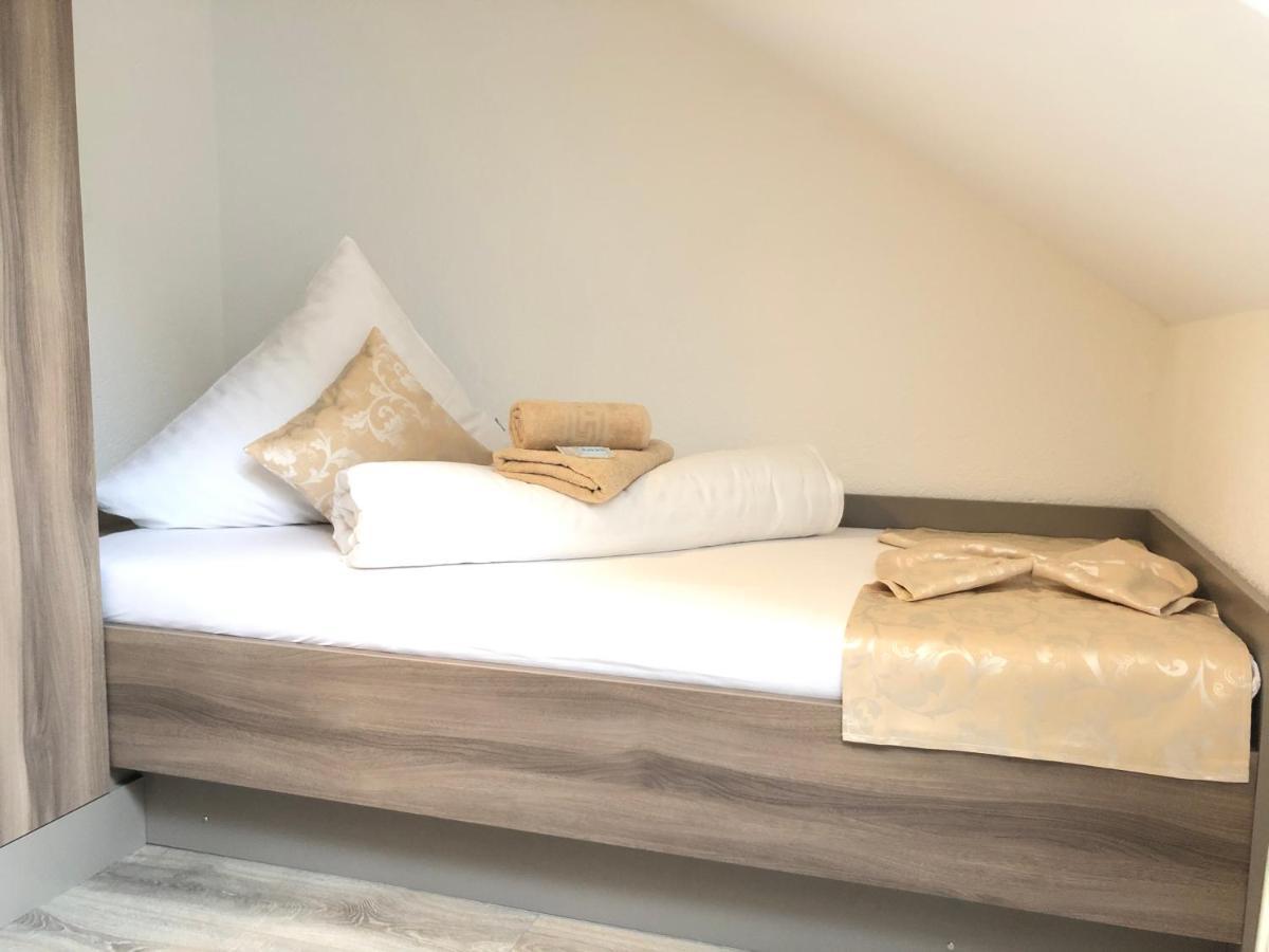 Hotel Goldenesvogtland Adorf Eksteriør billede
