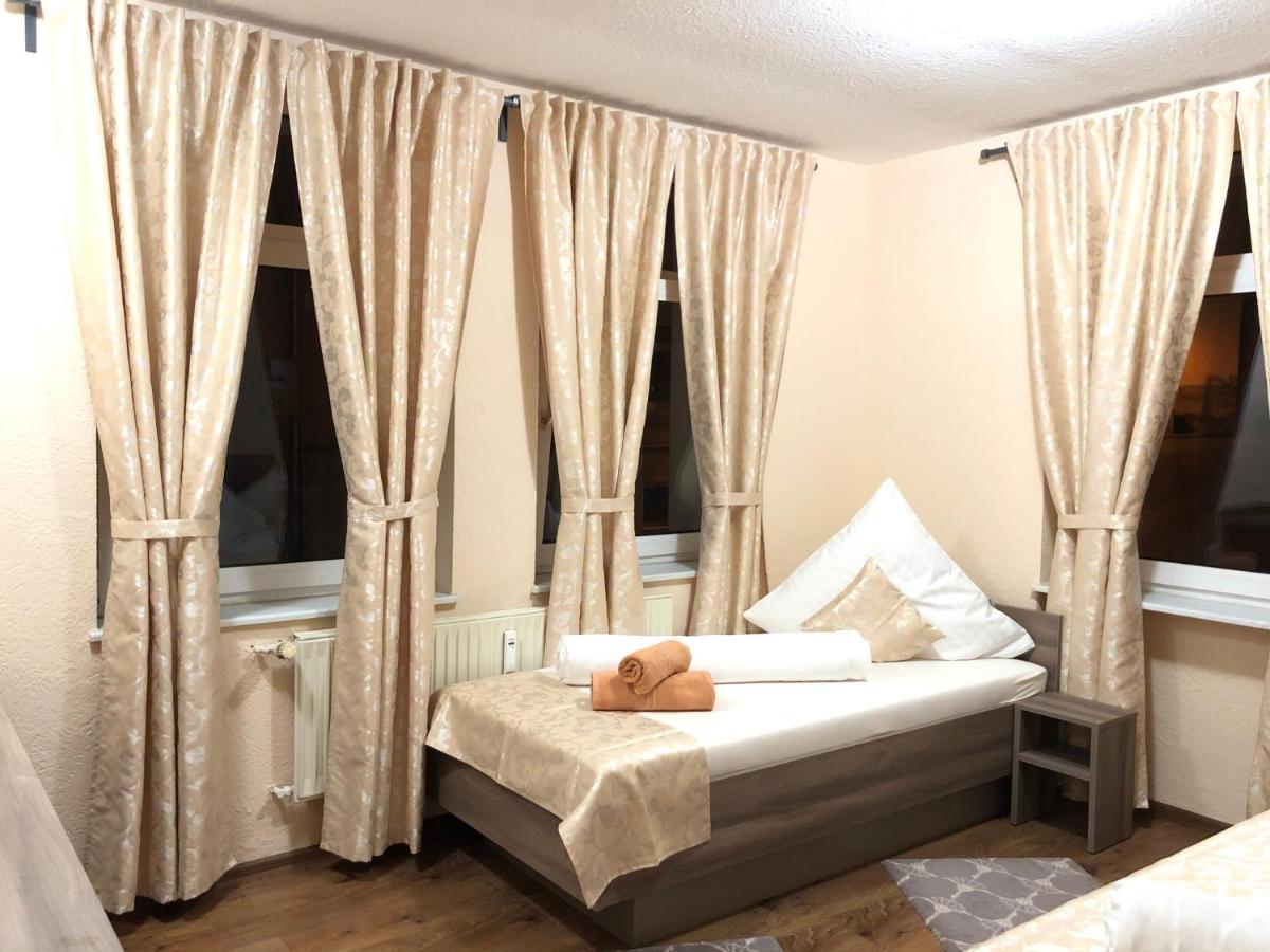 Hotel Goldenesvogtland Adorf Eksteriør billede