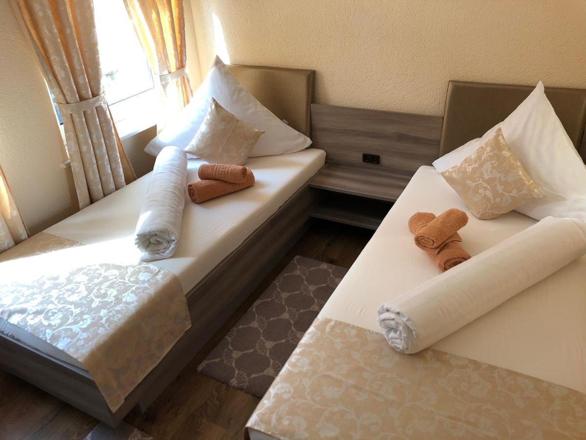 Hotel Goldenesvogtland Adorf Eksteriør billede