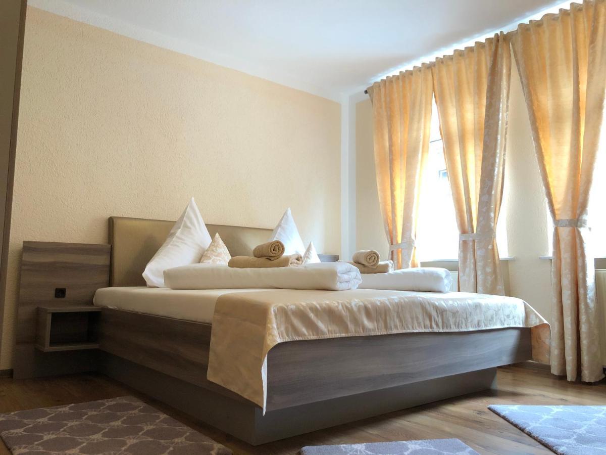 Hotel Goldenesvogtland Adorf Eksteriør billede