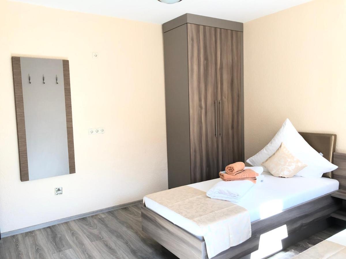 Hotel Goldenesvogtland Adorf Eksteriør billede