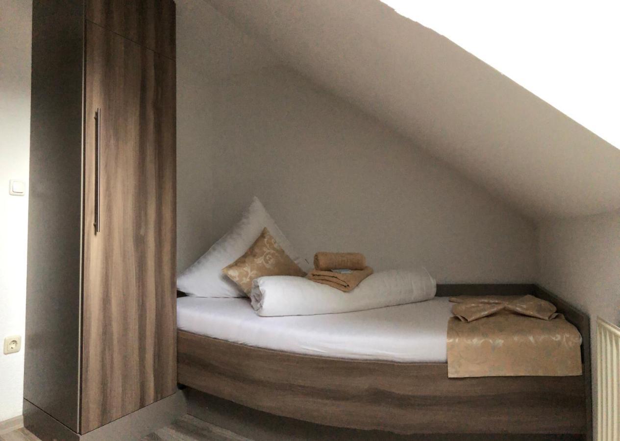 Hotel Goldenesvogtland Adorf Eksteriør billede