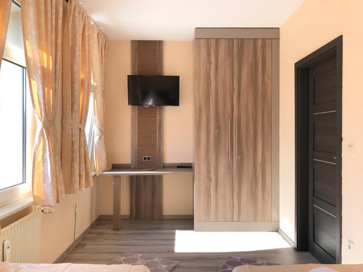 Hotel Goldenesvogtland Adorf Eksteriør billede