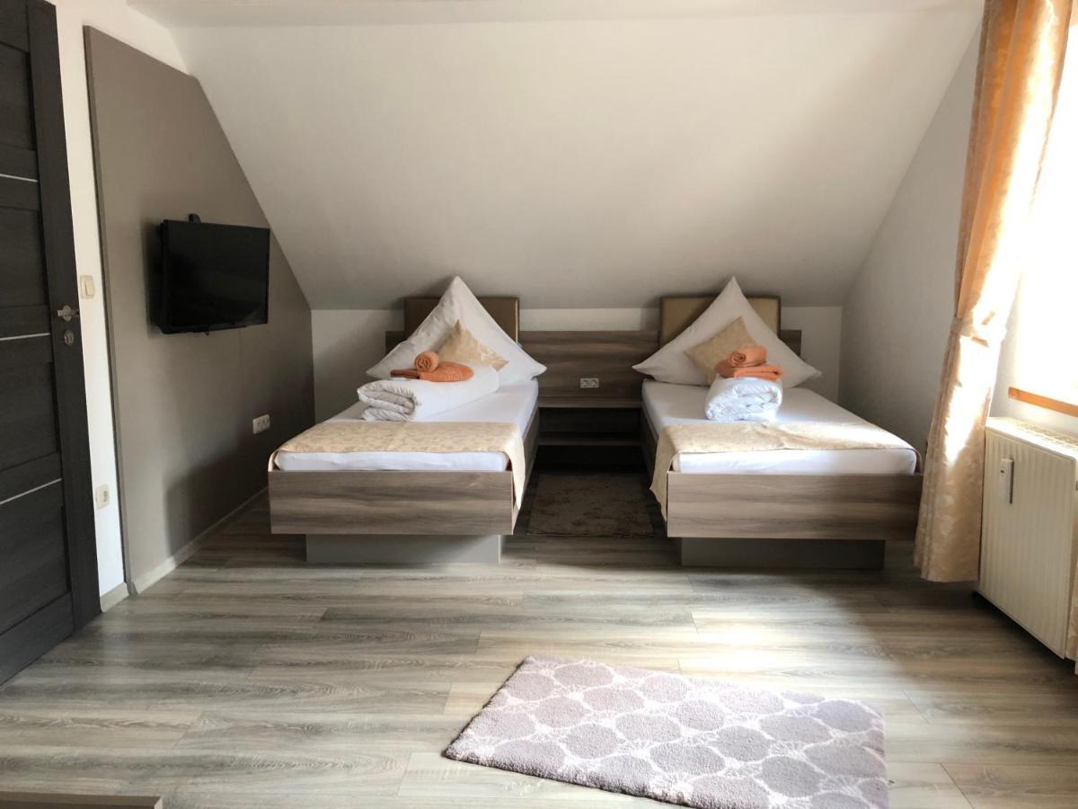 Hotel Goldenesvogtland Adorf Eksteriør billede
