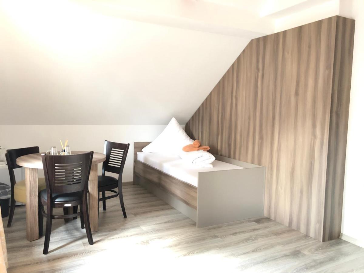 Hotel Goldenesvogtland Adorf Eksteriør billede