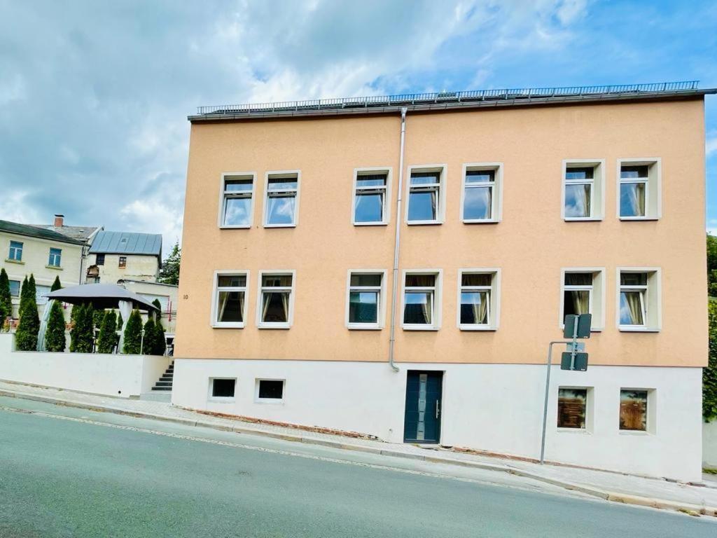 Hotel Goldenesvogtland Adorf Eksteriør billede