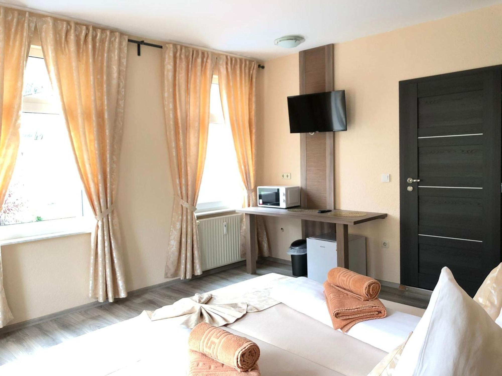 Hotel Goldenesvogtland Adorf Eksteriør billede
